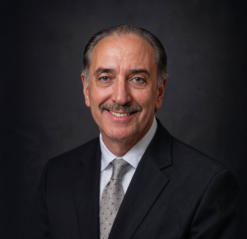Dr. Howard Liebeskind